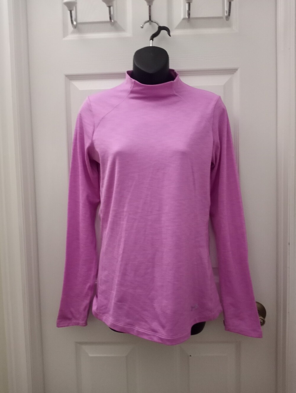 S Under Armour Pink Long Sleeve Mock Neck Top